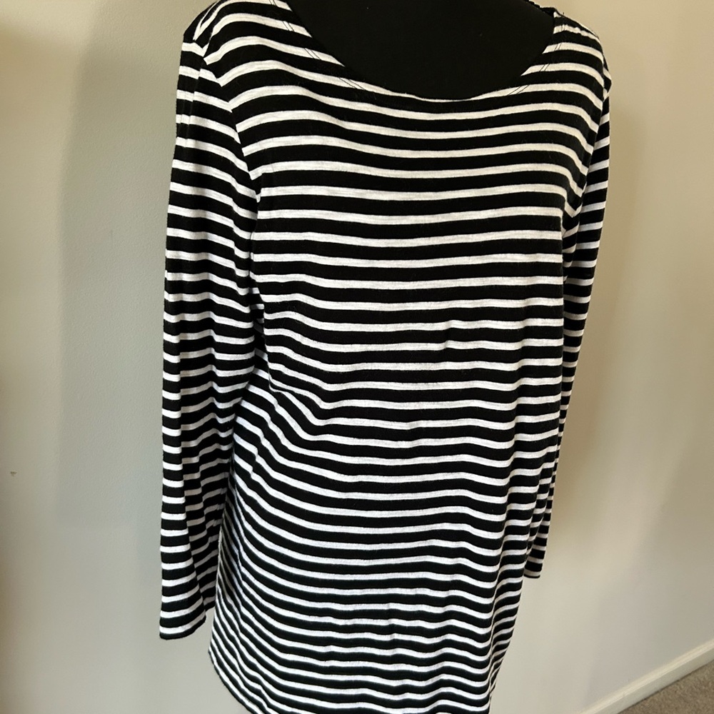 Old Navy Classic Black and White Striped Top
